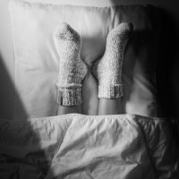 Giftbox 'Sleep Well' Beige wollen sokken kuithoogte - Soxs