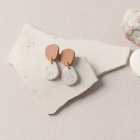 Oorbel 'Clay Duo' - Pebble Terra + Stone Warm