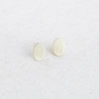 Oorbel 'Messing around' - Oval studs mini