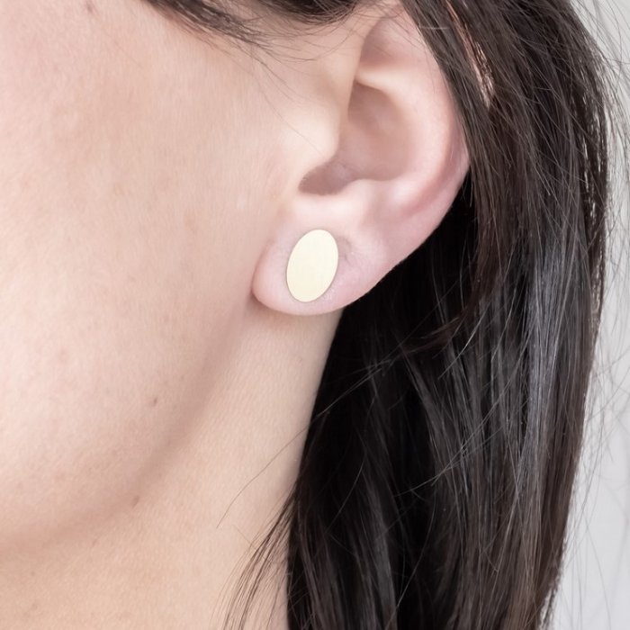 Oorbel 'Messing around' - Oval studs mini