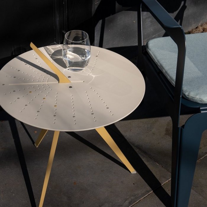 Sundial Table - Zonnewijzer tafel