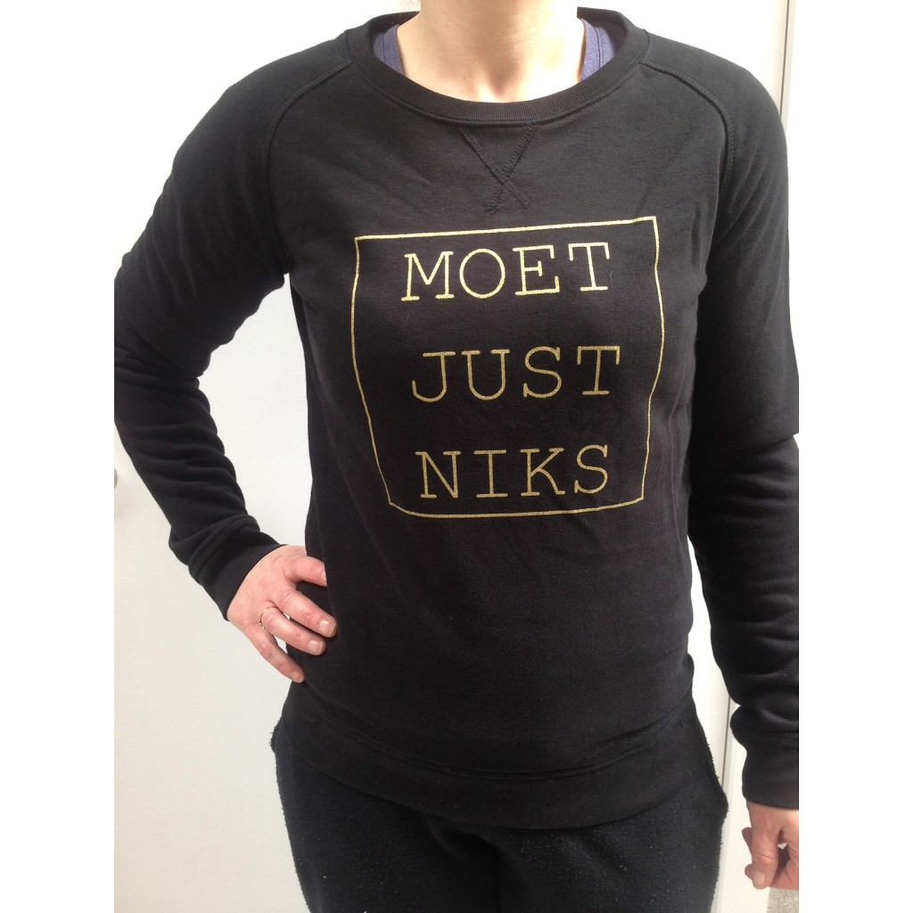 Overredend weerstand bieden Zij zijn Sweater 'Moet Just Niks' - Vrouw/Zwart